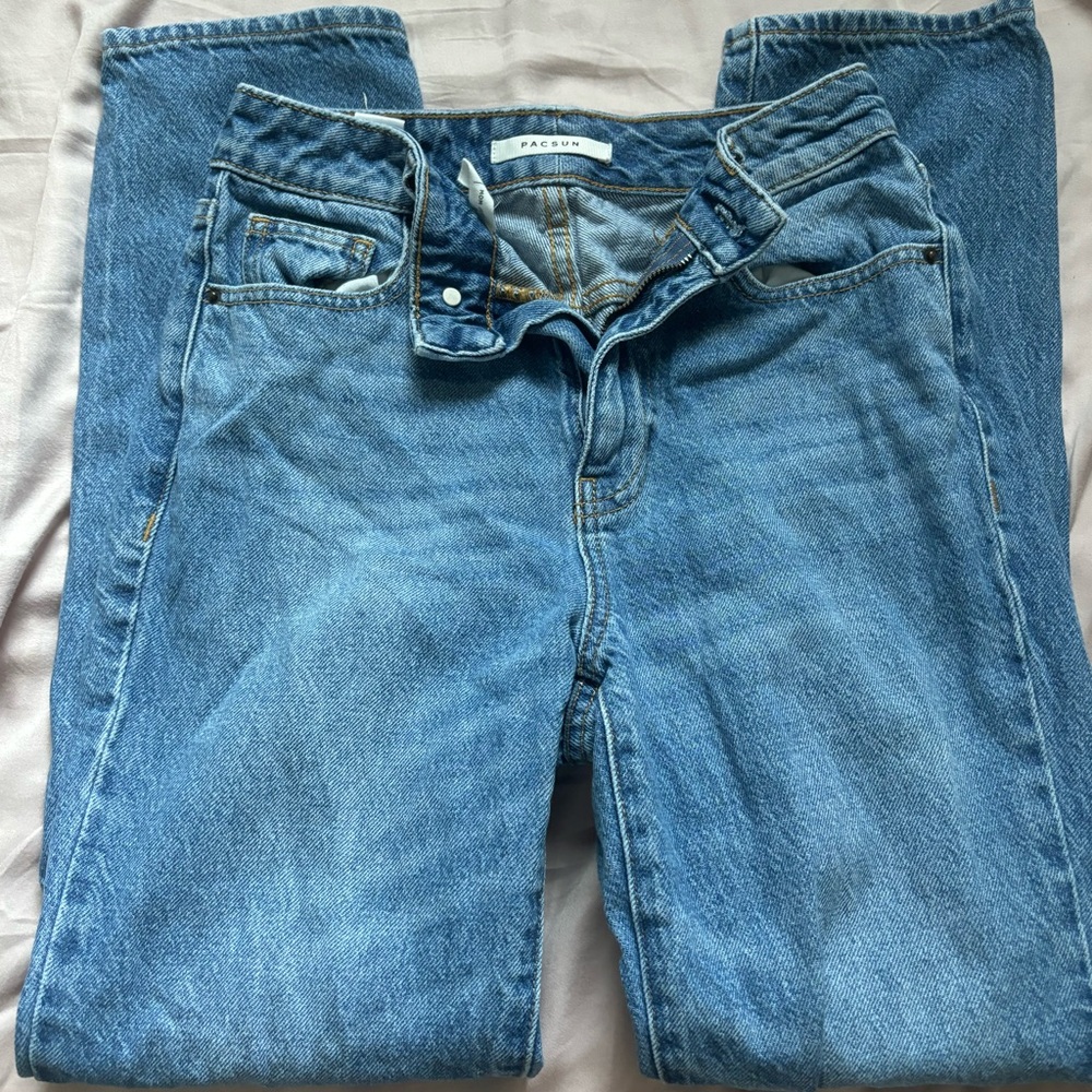 Pacsun mom jeans